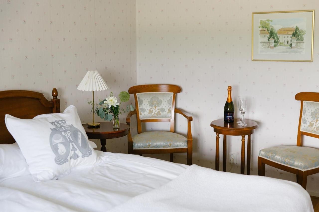 Bjaersjoelagards Slott Hotel Sjöbo Buitenkant foto